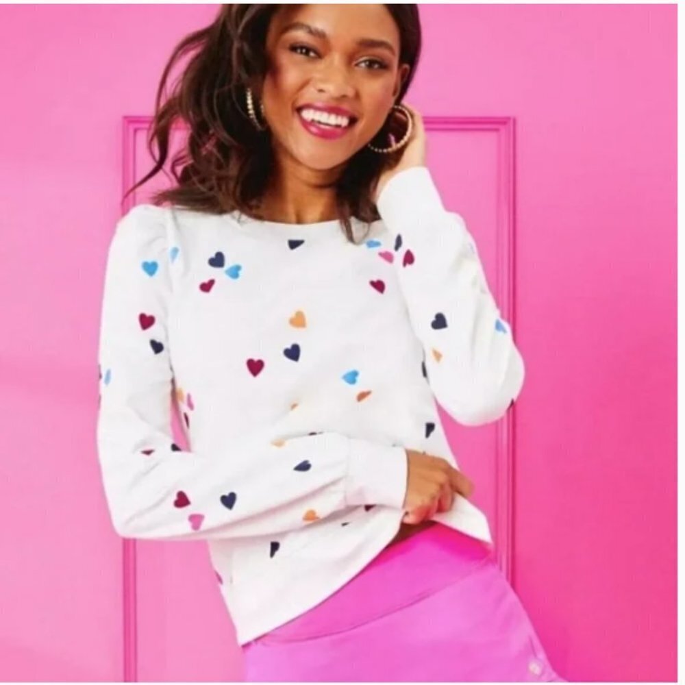 LILLY PULITZER Jansen Sweatshirt Resort White Little Bit Of Love NEW Size Large